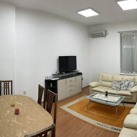 Ata Apartment Скопие Екстериор снимка